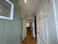 Thursday House, Sleeps 11, 5 Bedrooms, Contractors, Free Parking - Chambres d’hôtes Swindon
