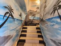 1 & 2 BEDROOM EQUATOR APARTMENT SUITEs - B&B