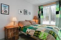 Camera Matrimoniale con Vista Giardino