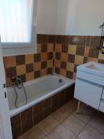 Modern villa with pool - B&B Fréjus