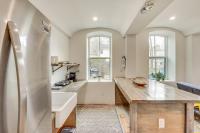 Walk to Waterfront Chic Hudson Valley Garden Apt - Ferienwohnung