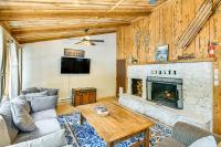 Graeagle Vacation Rental Cabin with Game Room! - B&B