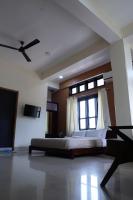 Queen Room with Balcony