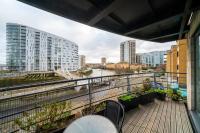 Large Modern 2Bedroom 2Bathroom Apartment London Cutty Sark Greenwich Close to Canary Wharf, 02 - Perfect for long stay - Chambres d’hôtes