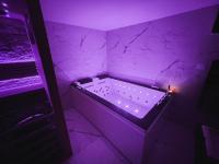 Suite KING Size SAUNA JACUZZI - Ferienwohnung