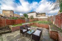Cozy & comfy Woodgreen station apartment sleeps 6 - Chambres d’hôtes
