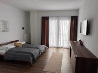 Kamer met Kingsize Bed en Balkon