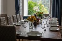 Eryri Snowdonia Premier Family Retreat with Hot Tub and Fire Pit - Chambres d'hôtes Dolgellau