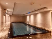 ONE Guest Place 3BHK Apartment in the City - B&B