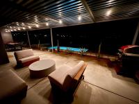 Hidden Valley Cottage - Modern Home in JT Hot Tub - Chambres d'hôtes Joshua Tree