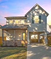 New cottage near Sports Complex with King Beds - B&B