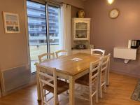 Appartement rénové à 20m de la plage Trestraou, 2 ch, court séjour possible, animal accepté - FR-1-368-444 - B&B Perros-Guirec