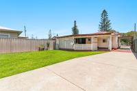 Rosie'S Cottage - Pet-Friendly Coastal Retreat in the Heart of Yamba- Holiday Yamba - Chambres d'hôtes Yamba