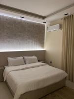 شقة واسعة غرفة نوم وصالة في الصحافة دخول ذاتي A Cozy One Bedroom Apartment in Alsahafa with self Entry - B&B Riad