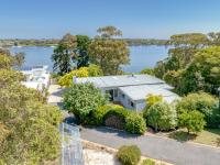 Newlands Waterfront - B&B