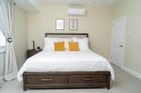 Robin's Nest - Bed and Breakfast
