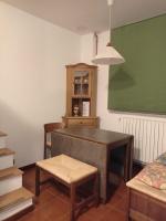 Appartamento con box auto e ripostiglio sci - B&B Oulx