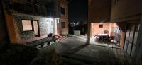 Beautiful large villa Vrčin - Bed and Breakfast