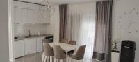 Villa Lago - Bed and Breakfast Trn