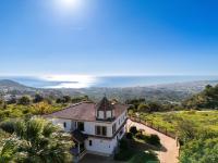 Villa piscina privada, vistas al mar y montaña - Chambres d’hôtes