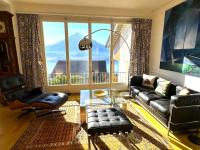 Lake Thun Alps Scenic Views and Concierge by SwissHut - Ferienwohnung Sigriswil