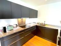 Modern with Alps Scenic Views and Concierge by SwissHut - B&B Interlaken