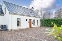 Season cottages by Escape Ordinary - B&B Armoy