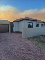 Gugulethu Villa - B&B