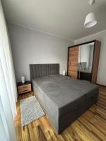 Myśliwska 98 przy Kolejce na Skrzyczne ,Apartament z tarasem , Studio ,Duży pokój - Chambres d'hôtes Szczyrk