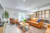 1 Mi to Downtown Family-Friendly Condo - B&B