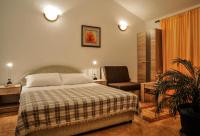 Comfort One-Bedroom Apartment with Balcony