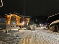 CHALET CHARMING BED and BREAKFAST - B&B Les Gets