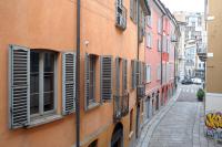 Lanzone Apartment - B&B Milan
