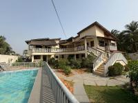 Maison spacieuse à Grand Popo avec piscine partagée 180 m² - Chambres d’hôtes
