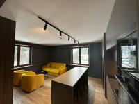 Apartamento de 1 dormitorio con vistas