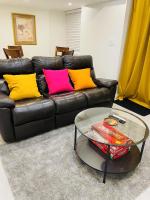 New Cosy bright and Spacious Apartment - B&B East Gwillimbury