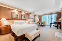 Tower 1 Balcony Studio Strip View at Signature MGM Las Vegas ADA Approved - Bed and Breakfast Las Vegas