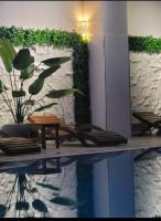 Pinky Sky Smart Apartment 30th - B&B Skopje