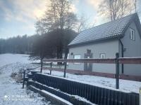 Domek w Karkonoszach nad stawem - B&B Lubawka