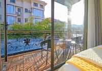 Familienzimmer mit Balkon