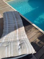 L Antre de Pierres - chambres d'hôtes et gites - Chambres d’hôtes Berrias-et-Casteljau