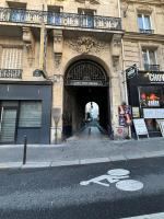 Appartement Monthiers Paris - B&B