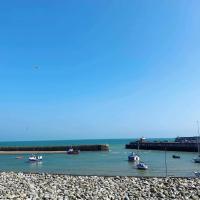 The Snug - for Eurotunnel, North Downs Way & Golfing - B&B Folkestone