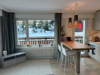 New studio in Crans center - B&B