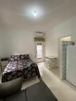 Apto Santos Gonzaga 45 mtrs Praia - B&B Santos