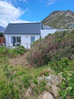Otter Cottage in Pringle Bay - B&B