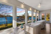 Hilltop Lakehouse - Free Kayaks Deck PLX - Bed and Breakfast