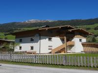 apartment Johann in Wald im Pinzgau with balcony - B&B