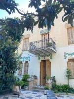 Ca l'Andreu Teià. Casa modernista - Bed and Breakfast