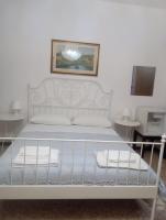 Family Room with Shared Bathroom (3 Adults + 1 Child)